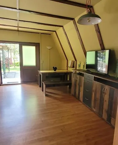 بيت للعطل Am Helenesee 1 *